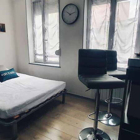 Super Studio Au Pied De La Cathedrale Apartment Amiens Exterior foto
